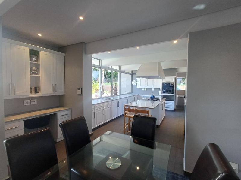 7 Bedroom Property for Sale in Valmary Park Western Cape